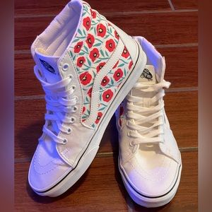 Vans High-Top Shoes - Size 8.5